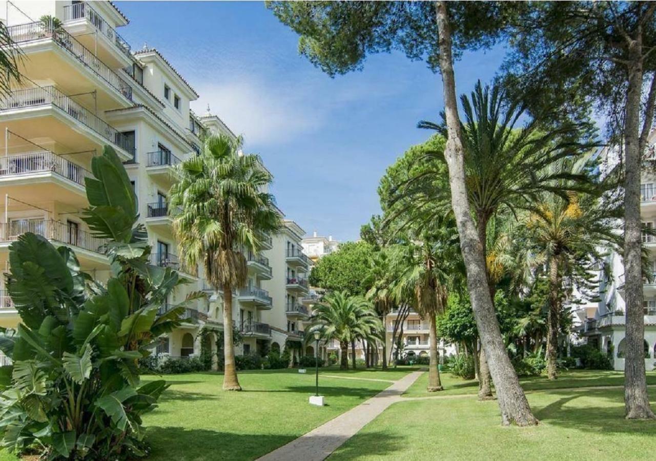Beachfront Luxury Apartment, Puerto Banus, Marbella Ngoại thất bức ảnh